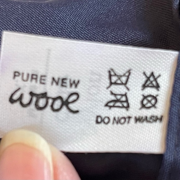 Kids Tartan Tan Made from Pure New Wool Made in the UK - Picture 6 of 8